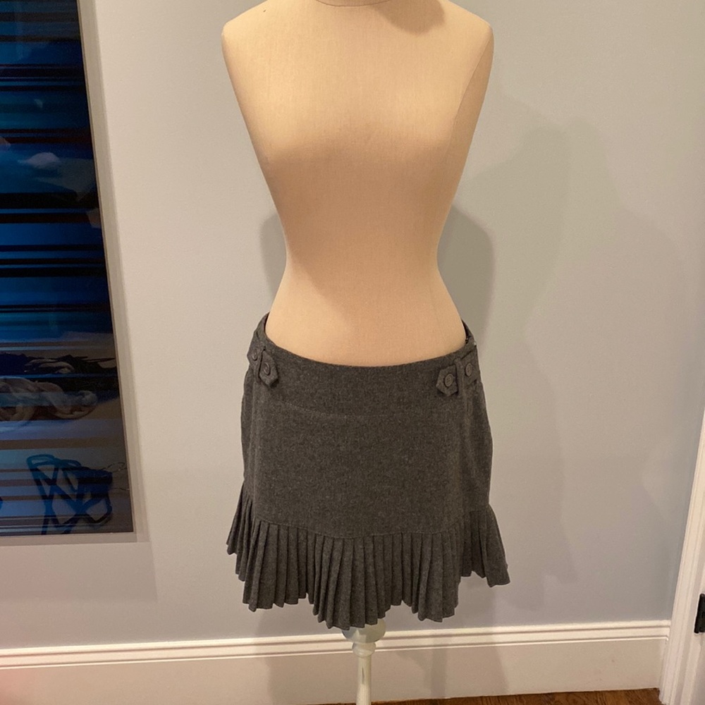 Pleated skirt